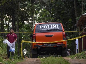 Momen Mencekam Saat Penangkapan Suami yang Bunuh-Mutilasi Istri di Ciamis