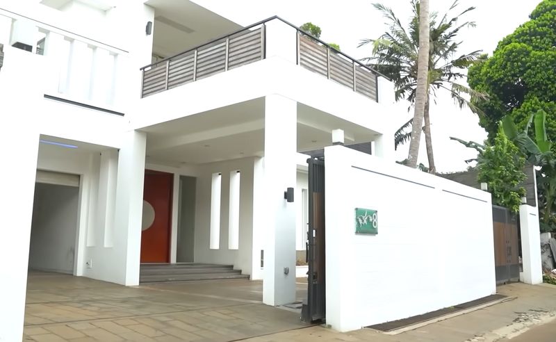 Rumah Putih Ria Ricis