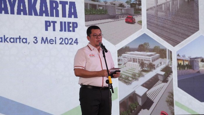 Salah Satu Masjid Terbesar di Jaktim Segera Hadir Jakarta, 3 Mei 2024 β PT Jakarta Industrial Estate Pulogadung (JIEP) menggelar seremoni peletakan batu pertama (groundbreaking) Pembangunan Masjid JIEP Jayakarta yang akan menjadi salah satu Masjid terbesar di Jakarta Timur yang siap untuk menampung 4.000 orang Jemaah di lahan seluas 8.800m2.
