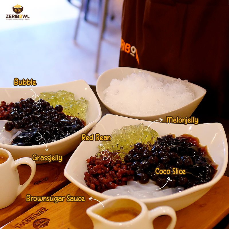 Tempat makan di MERR Surabaya: Zeribowl MERR.
