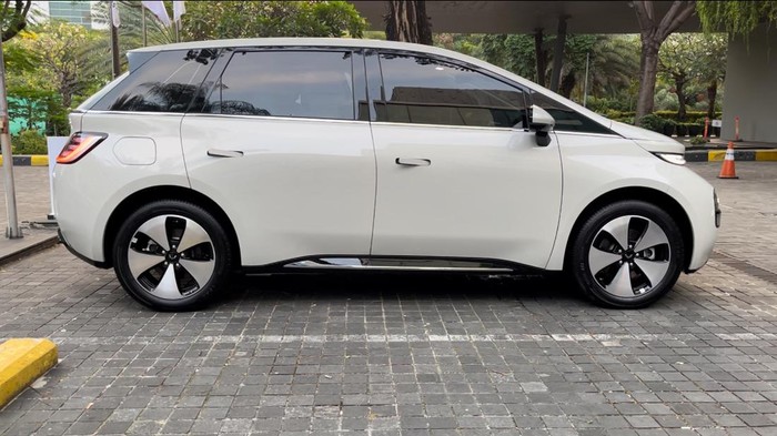 Wuling Cloud EV