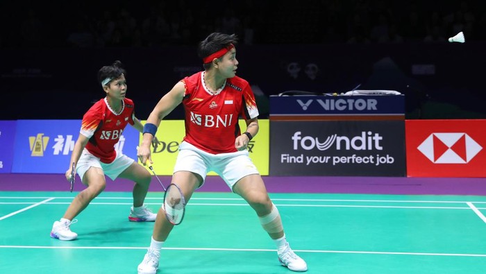 Apriyani Rahayu/Siti Fadia Silva Ramadhanti di semifinal Uber Cup 2024 melawan Korea Selatan.