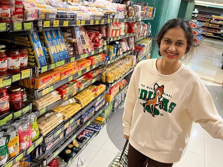 Asila Maisa, Putri Ramzi yang Sering Bagikan Momen Kuliner Seru