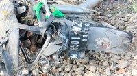 Kondisi motor usai ditabrak Bus Rajawali Indah (Foto: Ainur Rofiq)