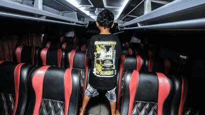 Fenomena Klakson Bus Basuri yang Bikin Anak-anak Menari