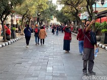 Potret Jalan Braga Bandung Tanpa Kendaraan Bermotor