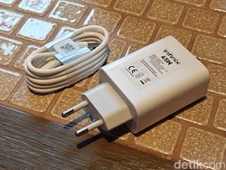 Unboxing Infinix Note 40 Pro 5G, HP Rp 3 Jutaan Tampilan Mewah