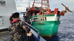 Lepas Tembakan! KKP Tangkap Kapal Nelayan Vietnam di Natuna