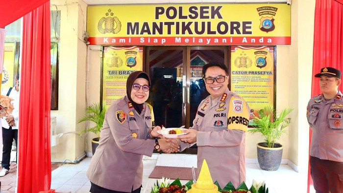 Peresmian Polsek Mantikulore, Palu. Dokumen Istimewa