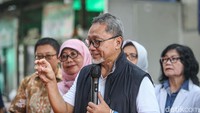 Ia juga meminta untuk semua masyarakat yang berada di bidang ini melakukan pemotongan hewan ayam secara sempurna, halal sehat dan bersih.