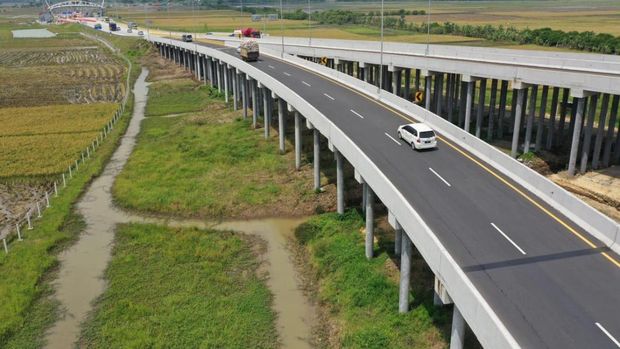 Proyek pembangunan jalan Tol Semarang-Demak merupakan proyek strategis nasional (PSN). (Dok. PUPR)