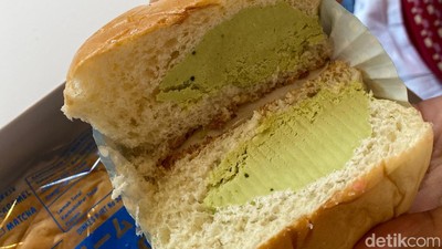 Roti Dingin Isi Krim Anti Meleleh Buat Oleh-oleh dari Bandung