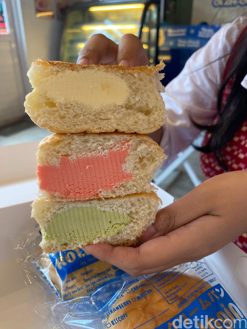 Roti Dingin di  Bandung