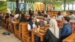 Sambil Makan Mie Gacoan, Zulhas Dorong Eko Patrio-Bima Arya Maju Pilkada