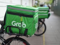 Sopir Ojol Ini Tak Sengaja Tumpahkan Pesanan Makanan, Begini Respon Pelanggan