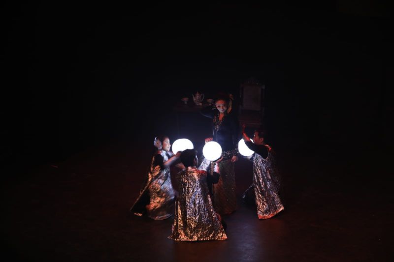 Tango Musical Show Habis Gelap Terbitlah Terang di Teater Salihara, Jakarta, digelar pada Jumat malam (3/5/2024).