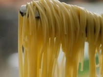 Keren! Warung Mie Babi Tak Naikkan Harga Menu Meski Semua Serba Naik