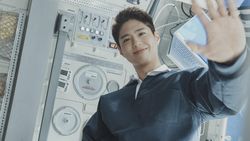 9 Artis Korea Dibenci Haters karena Alasan Absurd: Terlalu Sopan-Kelewat Ganteng