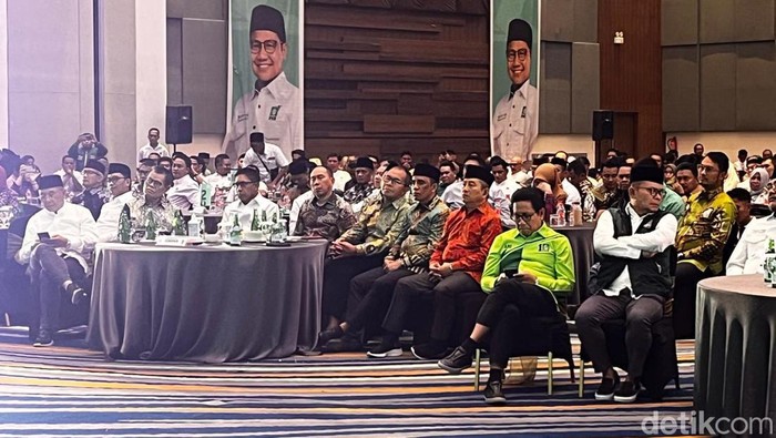 Acara pembekalan bakal cakada yang akan diusung PKB di Makassar.