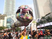 Aksi Muda Jaga Iklim Ramaikan CFD Bundaran HI