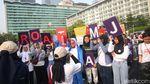 Aksi Muda Jaga Iklim Ramaikan CFD Bundaran HI