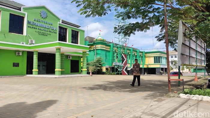 Gedung lokasi resepsi Arif pembunuh wanita dalam koper
