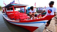 Khasanah bahari Nusantara begitu lekat dengan Indonesia sebagai negara maritim yang memiliki wilayah perairan seluas 5,9 juta km2 dan panjang garis pantai pulau-pulau di Indonesia yang mencapai lebih dari 81.290 km. Sehingga menempatkan Indonesia menjadi negara dengan garis pantai terpanjang kedua di dunia setelah Kanada.