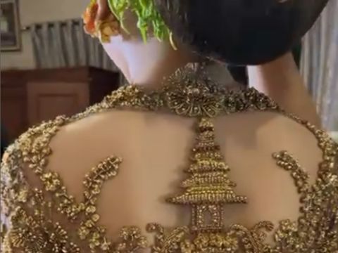 Kebaya Mepamit Mahalini karya Asky Febrianti.