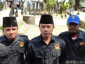 Barisan Pemuda Madura Minta Pemerintah Dukung Toko Madura