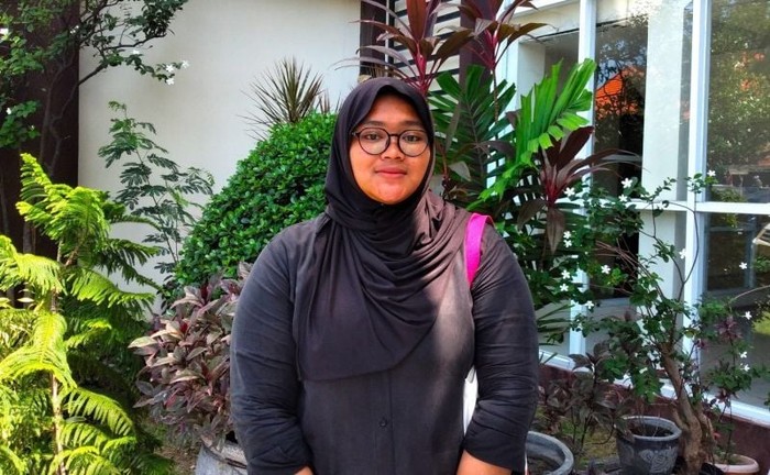 Mahmila, peserta UTBK 2024 di Unesa asal Papua