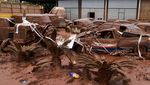 Mobil-mobil Jadi Korban Dahsyatnya Banjir di Brasil