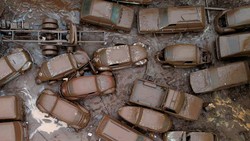 Mobil-mobil Jadi Korban Dahsyatnya Banjir di Brasil