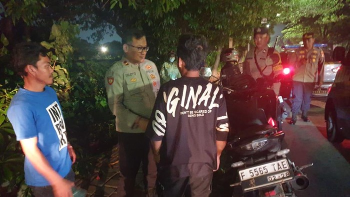 Polisi Patroli Siang dan Malam di RTH Tubagus Angke Cegah Adanya Prostitusi