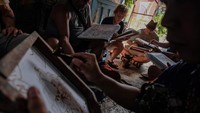 Selain itu, kegiatan ini sekaligus mengenalkan Kampung Batik Laweyan sebagai salah satu destinasi wisata budaya di Kota Solo.
