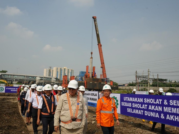Proyek Stasiun Baru Tanah Abang