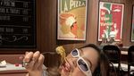 Cantiknya Putri Anjani Jarwo saat Kulineran dan Nongkrong Seru