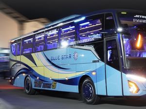 Blue Star Rilis Bus Baru: Bodi Jetbus 5 MHD, Sasis Mercedes-Benz