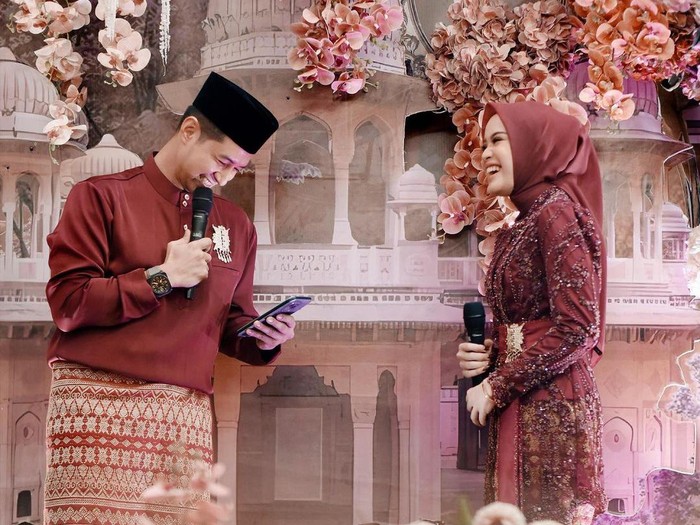 chand kelvin Chand Kelvin lamar kekasihnya.