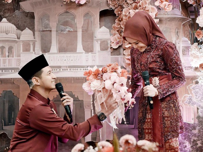 chand kelvin Chand Kelvin lamar kekasihnya.