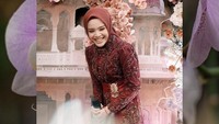 Dea Sahira sendiri diketahui sebagai keponakan Inneke Koesherawati. Foto: instagram Thepotomoto