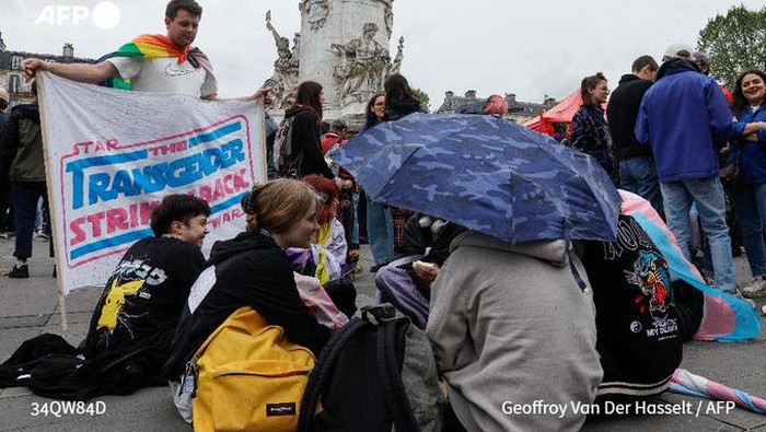 Muncul RUU Soal Perubahan Gender bagi Anak-anak, Warga Prancis Demo
