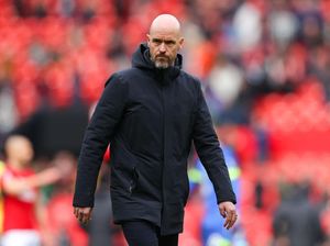 Ten Hag Balas Tudingan Mourinho soal Lebih Didukung MU