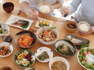 Rahasia Pola Makan Orang Jepang yang Diyakini Buat Umur Panjang