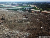 Foto Udara TPA Burangkeng yang Overload