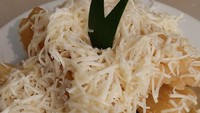 Kedai Kopi Kimung GDC di perumahan Grand Depok City menyediakan aneka kudapan enak, salah satunya Singkong Goreng Keju Susu. Harganya sekitar Rp 27 ribu per porsi. Foto: Kedai Kopi Kimung GDC via GrabFood