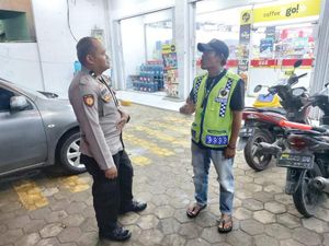 Tak Terima Ditertibkan, Tukang Parkir: Pihak Minimarket Butuh Kami!
