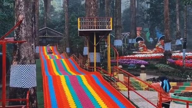 Lawu Green Forest Magetan.