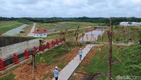 Bendungan itu mempunyai volume tampungan 16 juta m3. Bendungan itu memiliki panjang 450 meter dengan tinggi bendungan 25 meter.  