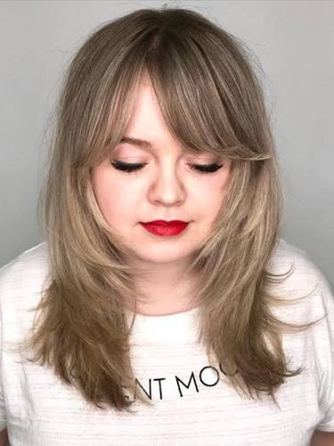 Model Rambut untuk Wajah Bulat dan Badan Gemuk