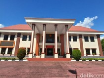 Sidang Tuntutan Black Pembunuh Bos Roti Maros Ditunda ke Pekan Depan